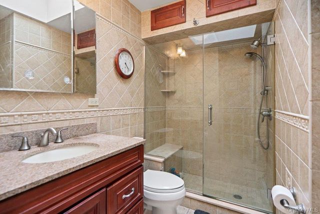 101 Sexton Road, West Babylon, NY 11704