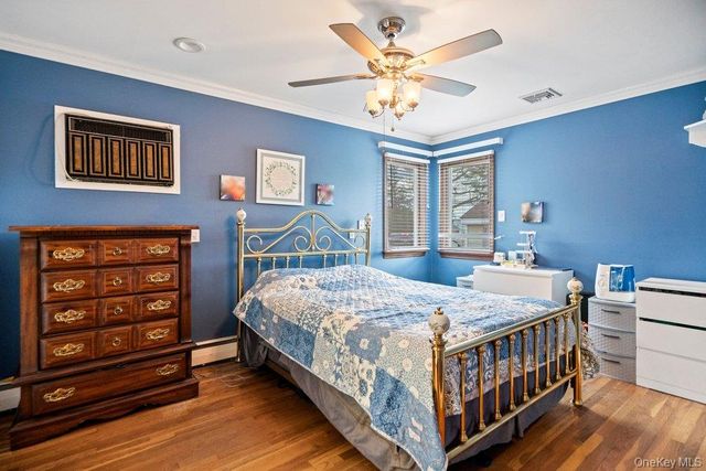 101 Sexton Road, West Babylon, NY 11704
