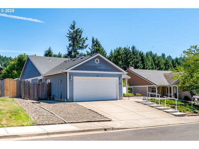 910 KRISTEN Way, Cottage Grove, OR 97424