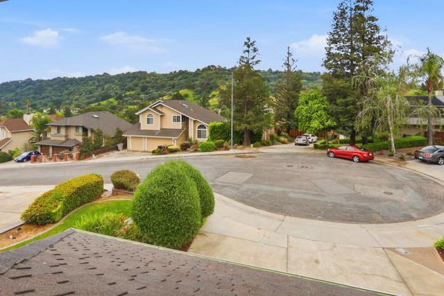 939 Bimmerle Place, San Jose, CA 95123