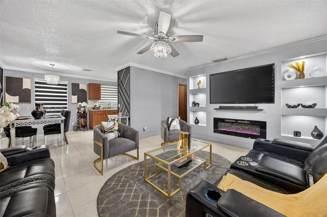 12235 SW 202nd St, Miami, FL 33177