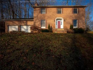 2213 Deer Trail(S), St Albans, WV 25177