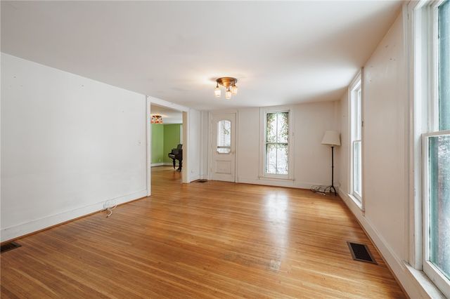 180 Lyell Street, Ogden, NY 14559