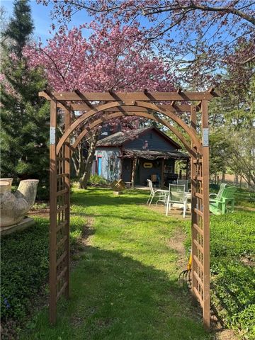 180 Lyell Street, Ogden, NY 14559