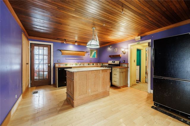 180 Lyell Street, Ogden, NY 14559