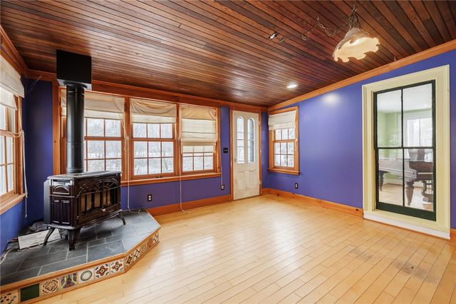 180 Lyell Street, Ogden, NY 14559