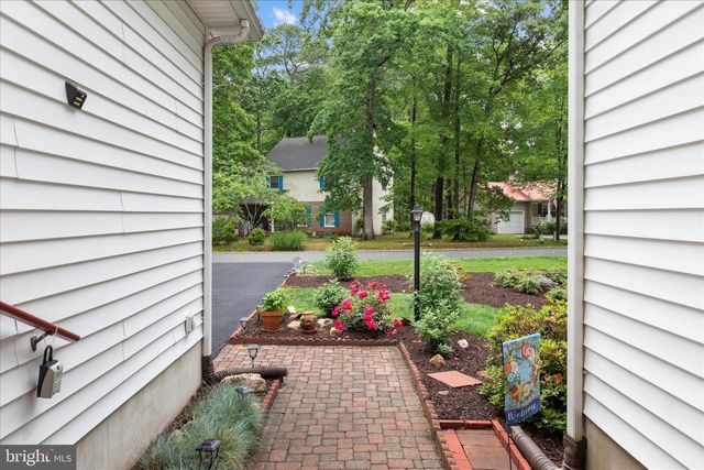 11 BURR HILL DR, Berlin, MD 21811