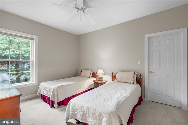 11 BURR HILL DR, Berlin, MD 21811