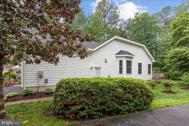 11 BURR HILL DR, Berlin, MD 21811