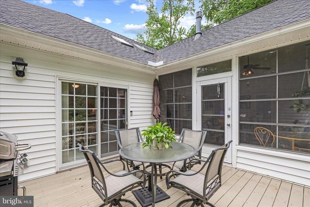 11 BURR HILL DR, Berlin, MD 21811