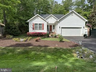 11 BURR HILL DR, Berlin, MD 21811