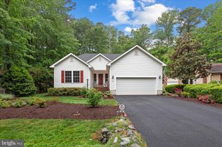 11 BURR HILL DR, Berlin, MD 21811