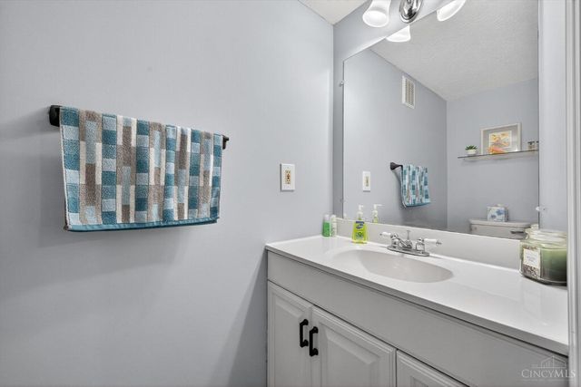 6752 Tyler Court, Mason, OH 45040