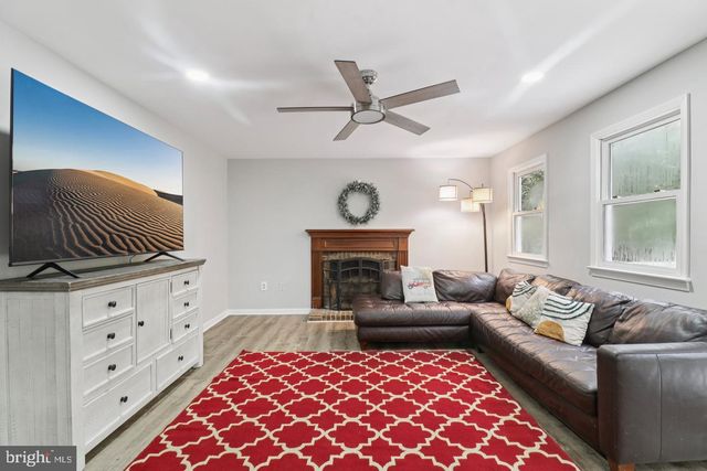 30090 CHEROKEE CT, Mechanicsville, MD 20659