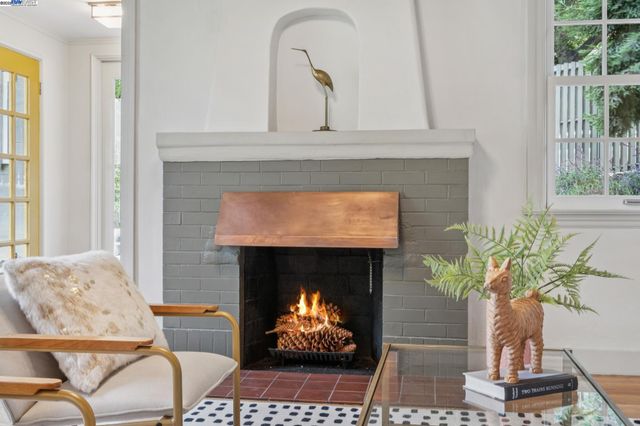 198 BRET HARTE ROAD, Berkeley, CA 94708