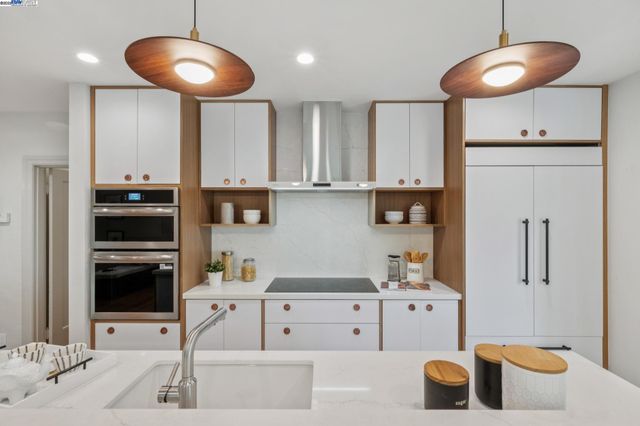 198 BRET HARTE ROAD, Berkeley, CA 94708
