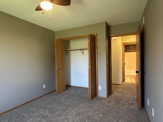 2710 N Wright Road, Janesville, WI 53546