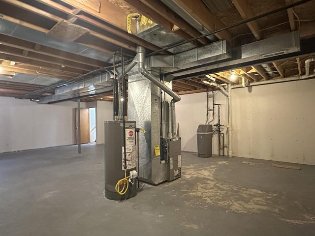 2710 N Wright Road, Janesville, WI 53546