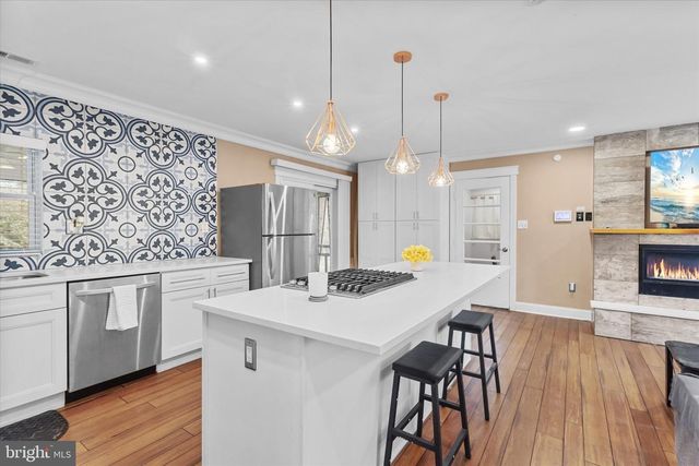 4301 LAWRENCE ST, Alexandria, VA 22309