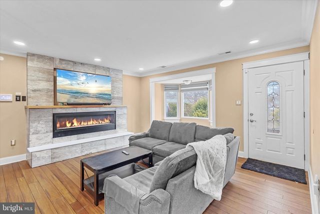 4301 LAWRENCE ST, Alexandria, VA 22309