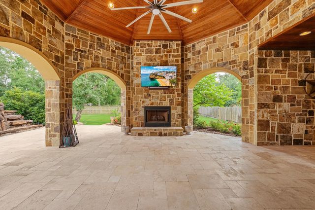 28002 Whispering Maple Way, Spring, TX 77386