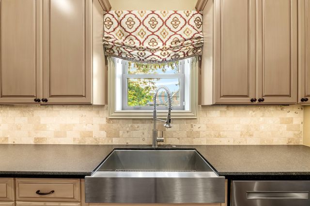 28002 Whispering Maple Way, Spring, TX 77386