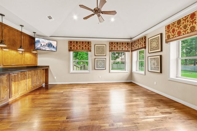 28002 Whispering Maple Way, Spring, TX 77386