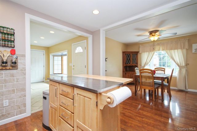 183 Fulton Street, Poughkeepsie, NY 12601
