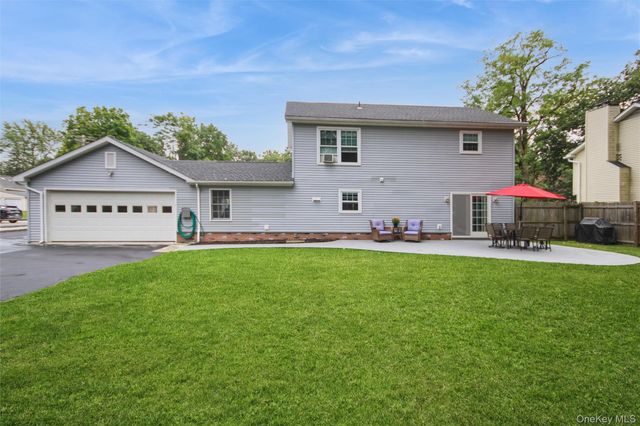 183 Fulton Street, Poughkeepsie, NY 12601