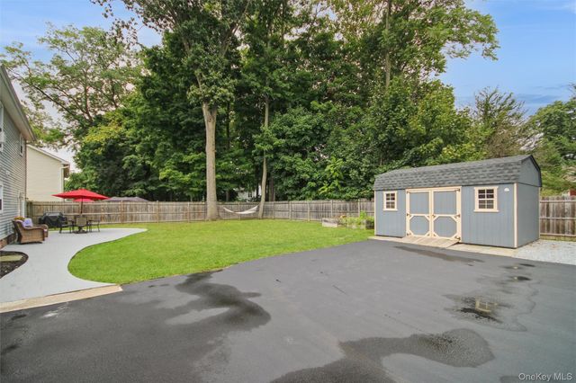 183 Fulton Street, Poughkeepsie, NY 12601
