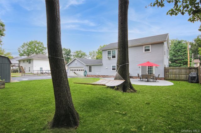 183 Fulton Street, Poughkeepsie, NY 12601