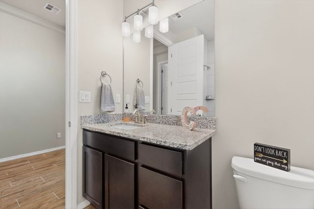 494 Adeline Avenue SW, Los Lunas, NM 87031