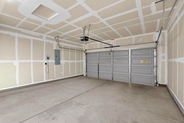 494 Adeline Avenue SW, Los Lunas, NM 87031