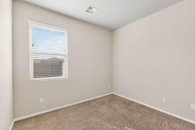 494 Adeline Avenue SW, Los Lunas, NM 87031