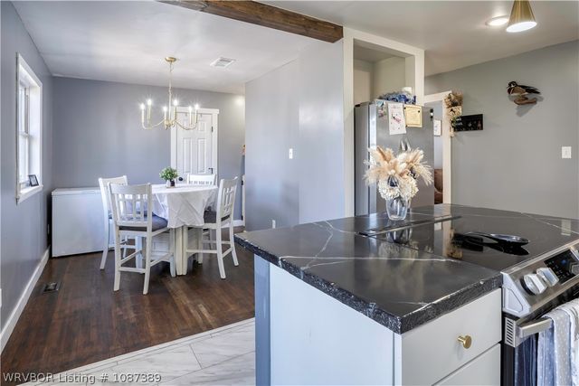 322 N Seventh Street, Charleston, AR 72933