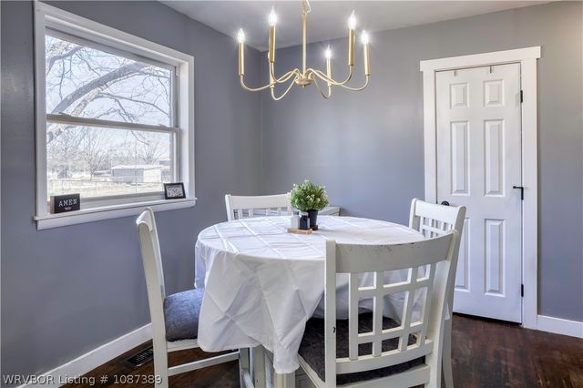 322 N Seventh Street, Charleston, AR 72933