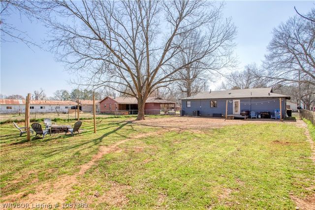 322 N Seventh Street, Charleston, AR 72933