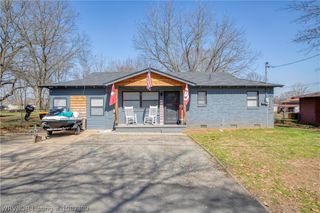 322 N Seventh Street, Charleston, AR 72933