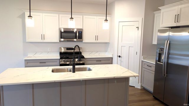 7205 Starks Boulevard, Fort Wayne, IN 46816