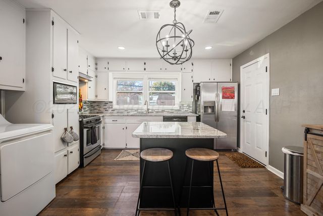 2220 SE 19TH Avenue, Amarillo, TX 79103