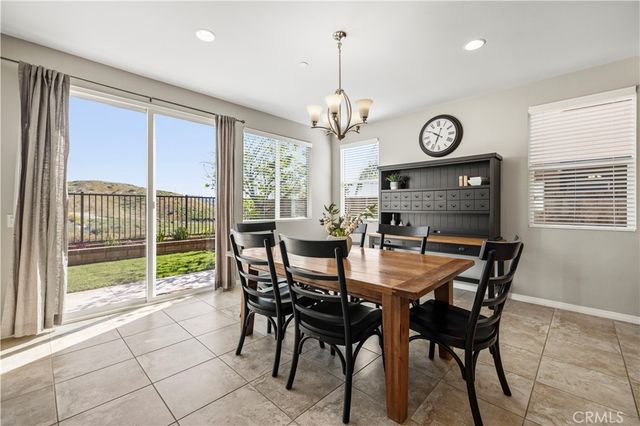 29105 N West Hills, Valencia, CA 91354