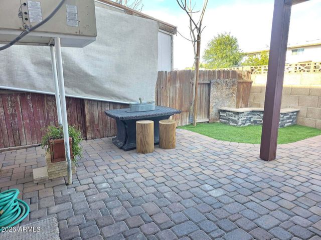 7123 W HAZELWOOD Street, Phoenix, AZ 85033