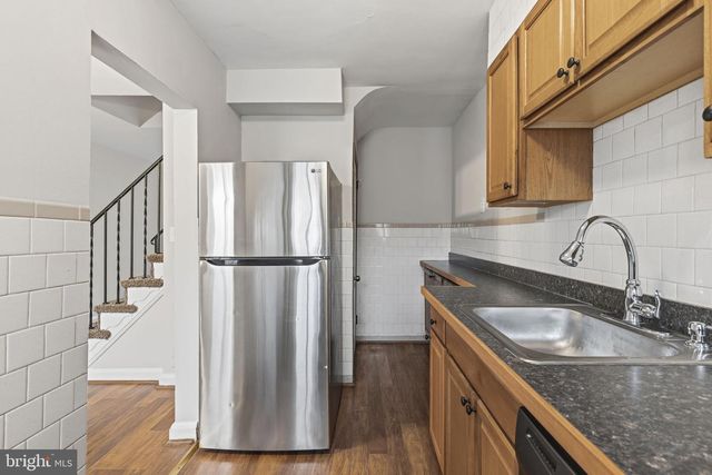 748 ARNCLIFFE RD, Essex, MD 21221