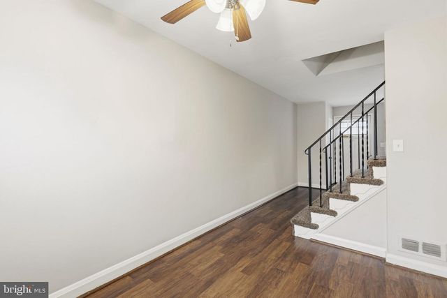 748 ARNCLIFFE RD, Essex, MD 21221