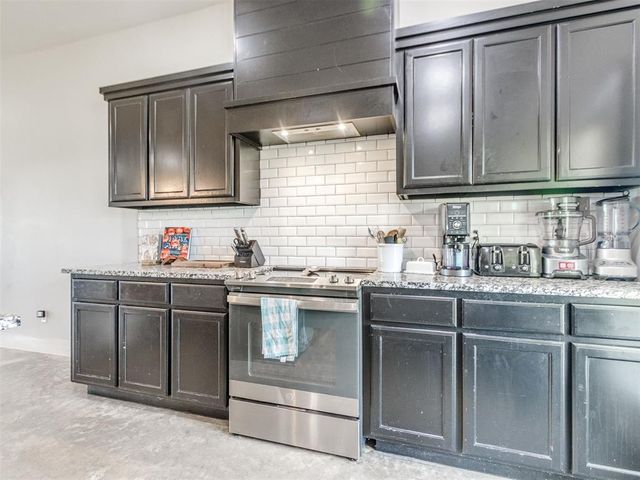 5213 NW Cemetery Road, Piedmont, OK 73078