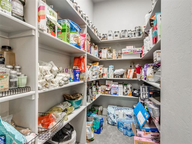 5213 NW Cemetery Road, Piedmont, OK 73078