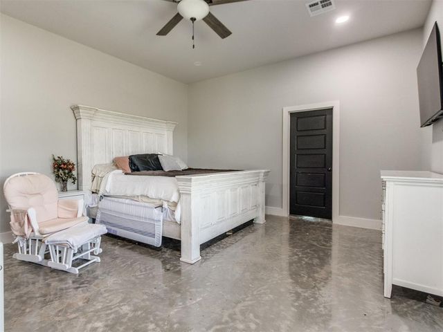 5213 NW Cemetery Road, Piedmont, OK 73078