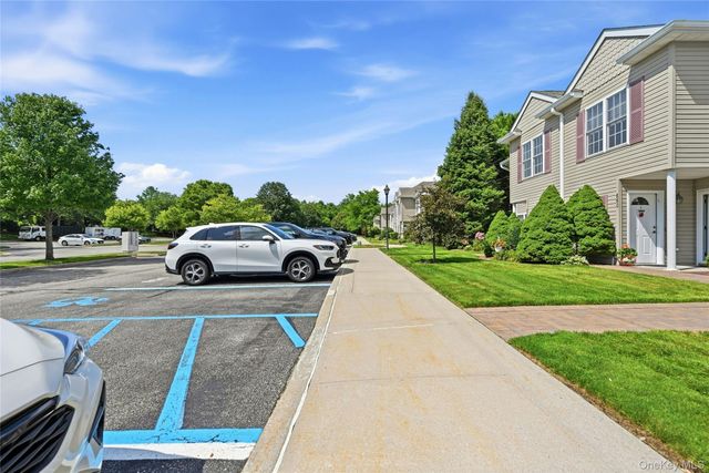 859 Verona Drive, Melville, NY 11747