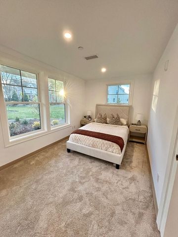 26 Union Street 112, Natick, MA 01760