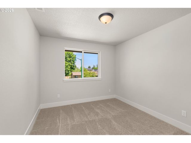 2232 Echo Fern Ln, Forest Grove, OR 97116